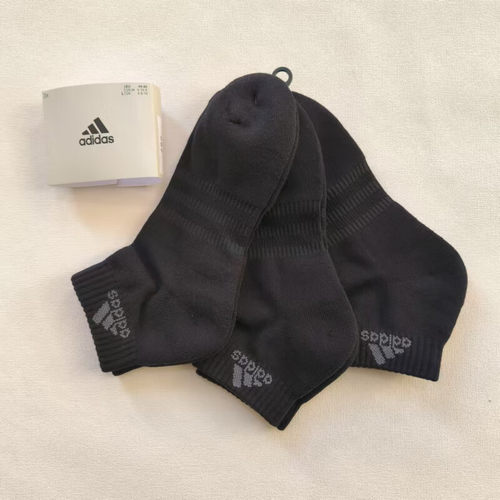 阿迪达斯男袜女袜2025冬季新款跑步健身运动袜透气舒适休闲短筒袜 - 图0