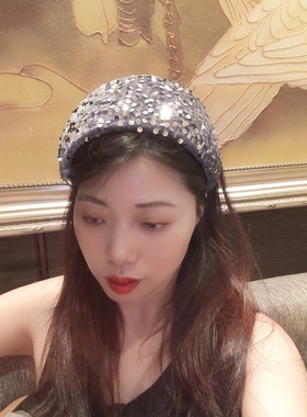 2026新款小众高级感亮片发箍带齿