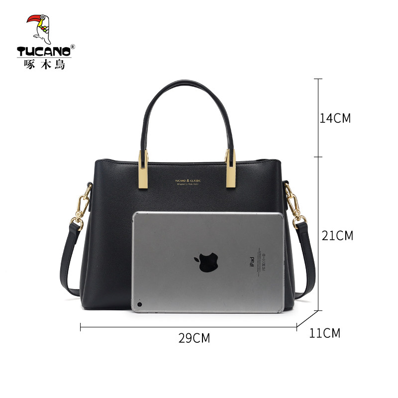 啄木鸟2021新款大容量单肩斜挎包 彦阁服饰女士包袋