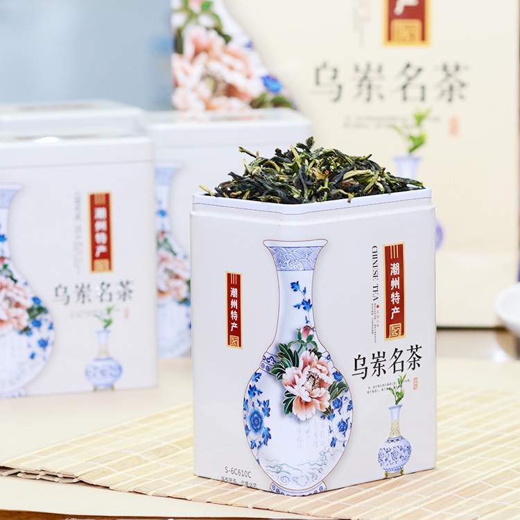 潮州特产 送礼佳品 清香型 鸭屎香 抽湿 凤凰单枞茶 潮州特产 送礼佳品 清香型 鸭屎香 抽湿 凤凰单枞茶
