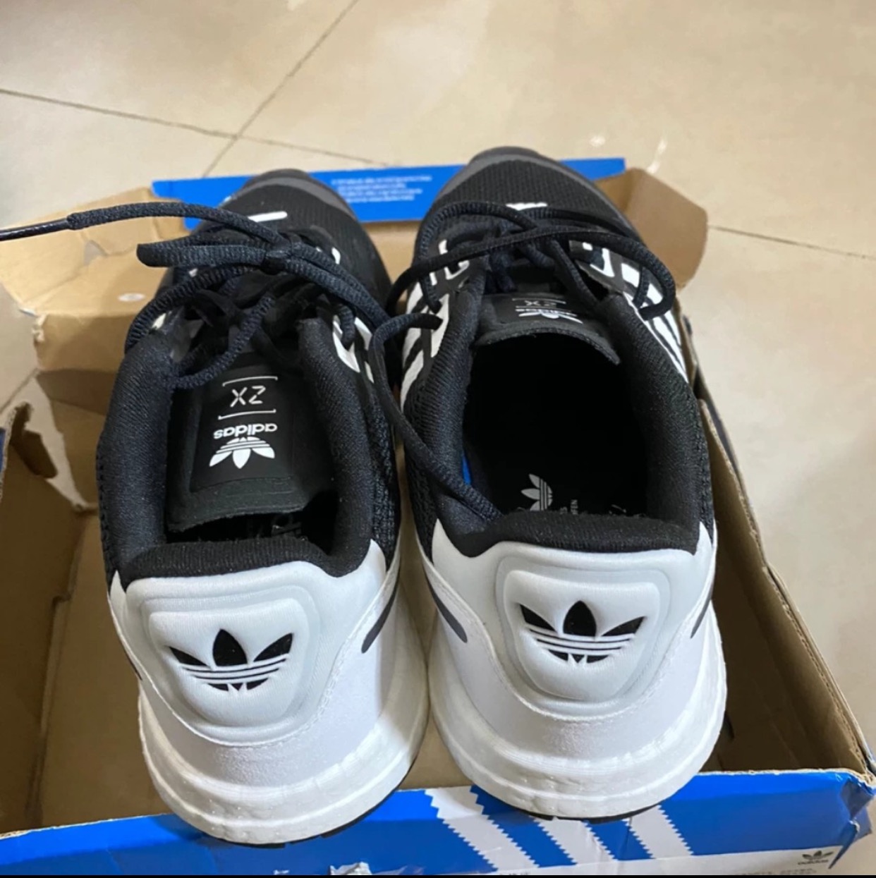 adidas三叶草男鞋秋季ZX 1K BOOST 缓震轻便透气运动跑步鞋FX6515 - 图1