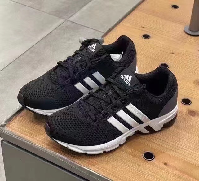 adidas阿迪达斯男女鞋Equipment 10低帮透气缓震休闲跑步鞋GZ7608 - 图1