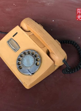 老旧电话机绿色影视道具