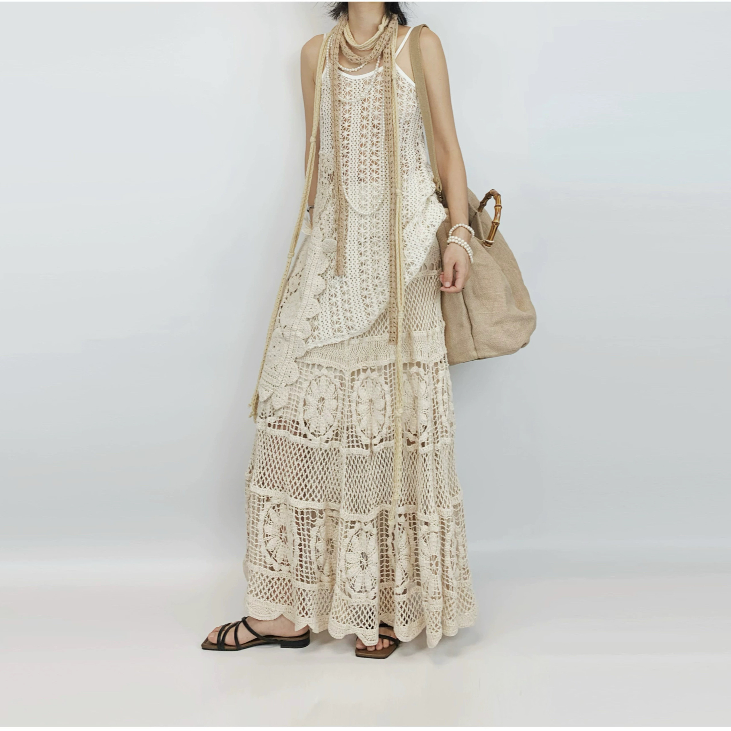 尢系UXI 法式度假风镂空针织连衣裙女蕾丝拼接吊带背心搭配半身裙,淘宝优惠券,粉丝福利购,淘宝优惠卷