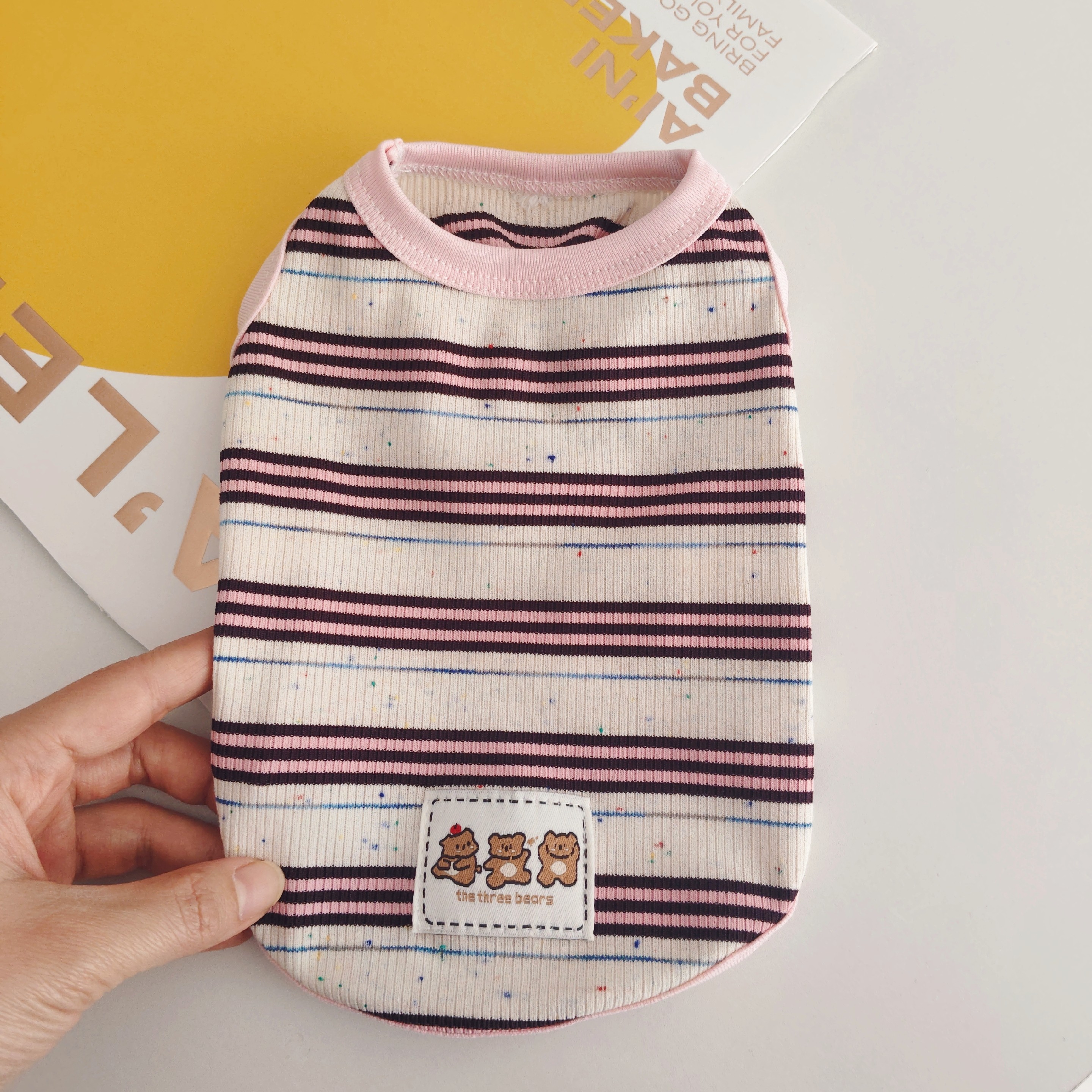 Pet clothes spring and summer ins cat clothes cat and dog clothes teddy bear home thin cotton breathable vest