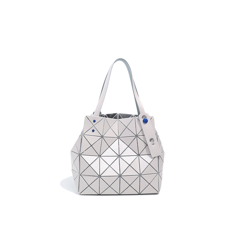 钻石小方盒新款几何菱格单肩包日本同款彩钉托特包三家磨砂钻石包,淘宝优惠券,粉丝福利购,淘宝优惠卷