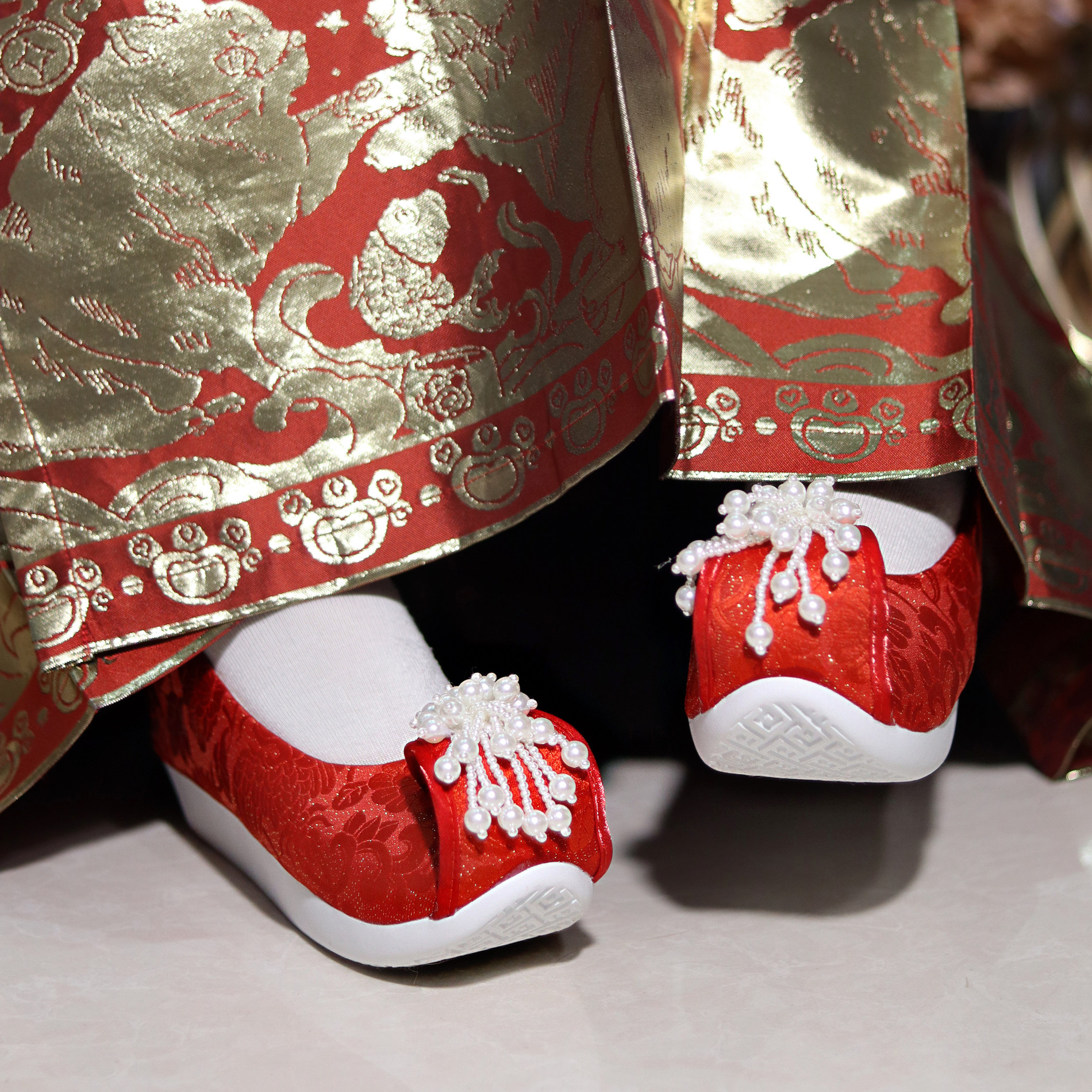 若兰兮x江南朱记汉服鞋内增高登云履圆头珠花云头布鞋高跟7cm婚鞋,淘宝优惠券,粉丝福利购,淘宝优惠卷