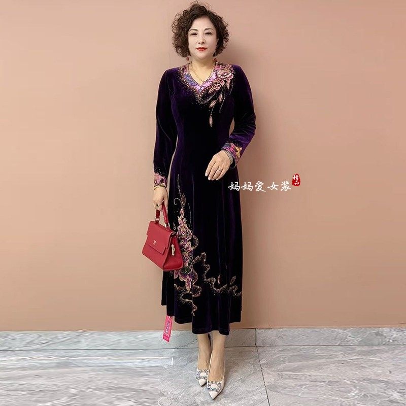 高端气质金丝绒年轻妈妈装绣花长裙子镶钻大码长款过膝轻奢连衣裙,淘宝优惠券,粉丝福利购,淘宝优惠卷