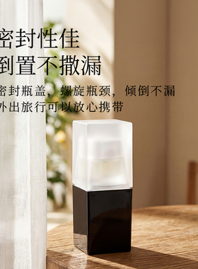粉底液分装瓶护肤品按压式旅行洗漱套装化妆水乳液便携小样空瓶子