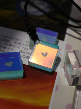 青木制情侣树脂云朵手工定制礼品