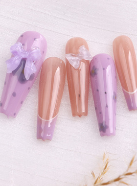 白色树脂立体美甲饰品