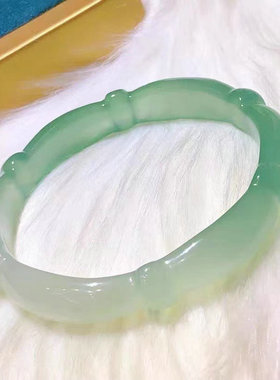 流行风女款绿玛瑙竹节圆条手镯