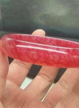 正品天然稀有真品岫玉鸡血玉玉镯子 靓点扁条手镯子女 特价包邮