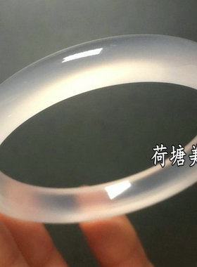 天然冰种白玛瑙百搭玉镯子热卖