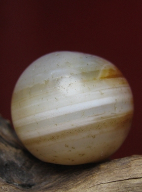 千年老缠丝玛瑙珠17.5×16mm