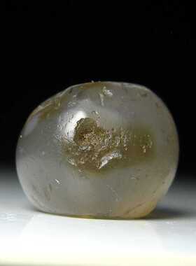 文玩古珠老玛瑙润透冰润玉髓古珠