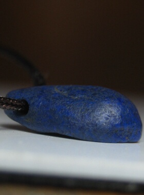 千年老青金石小勺吊坠7.8×11mm