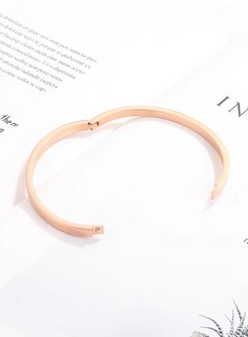 简约时尚手镯情侣男女