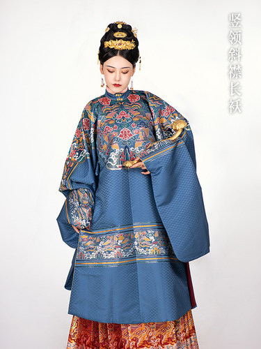 汉客丝路仿妆花织金凤穿牡丹纹云肩通袖圆领袍盖头霞帔明制汉服A - 图1