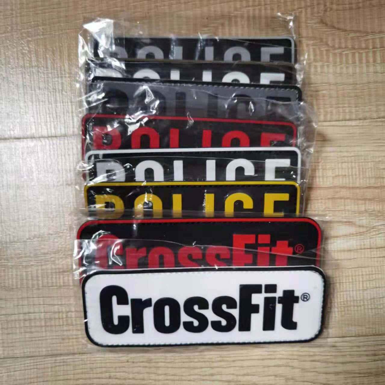 迷你夜光魔术贴章防水PVC胶贴战术小熊TAD包章赏金猎人生化保护伞_虎窝淘