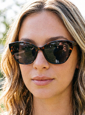 MSPACE超轻偏光TR90猫眼墨镜女