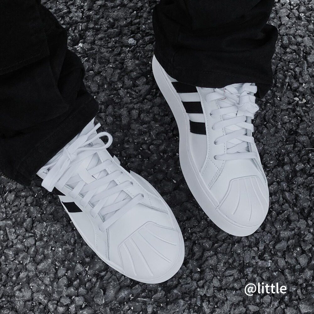  adidas板鞋