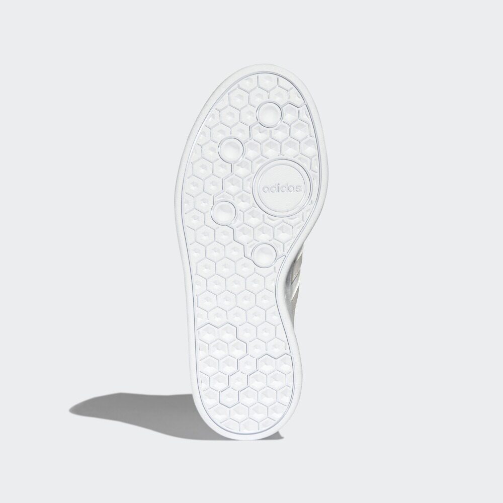  adidas网球鞋
