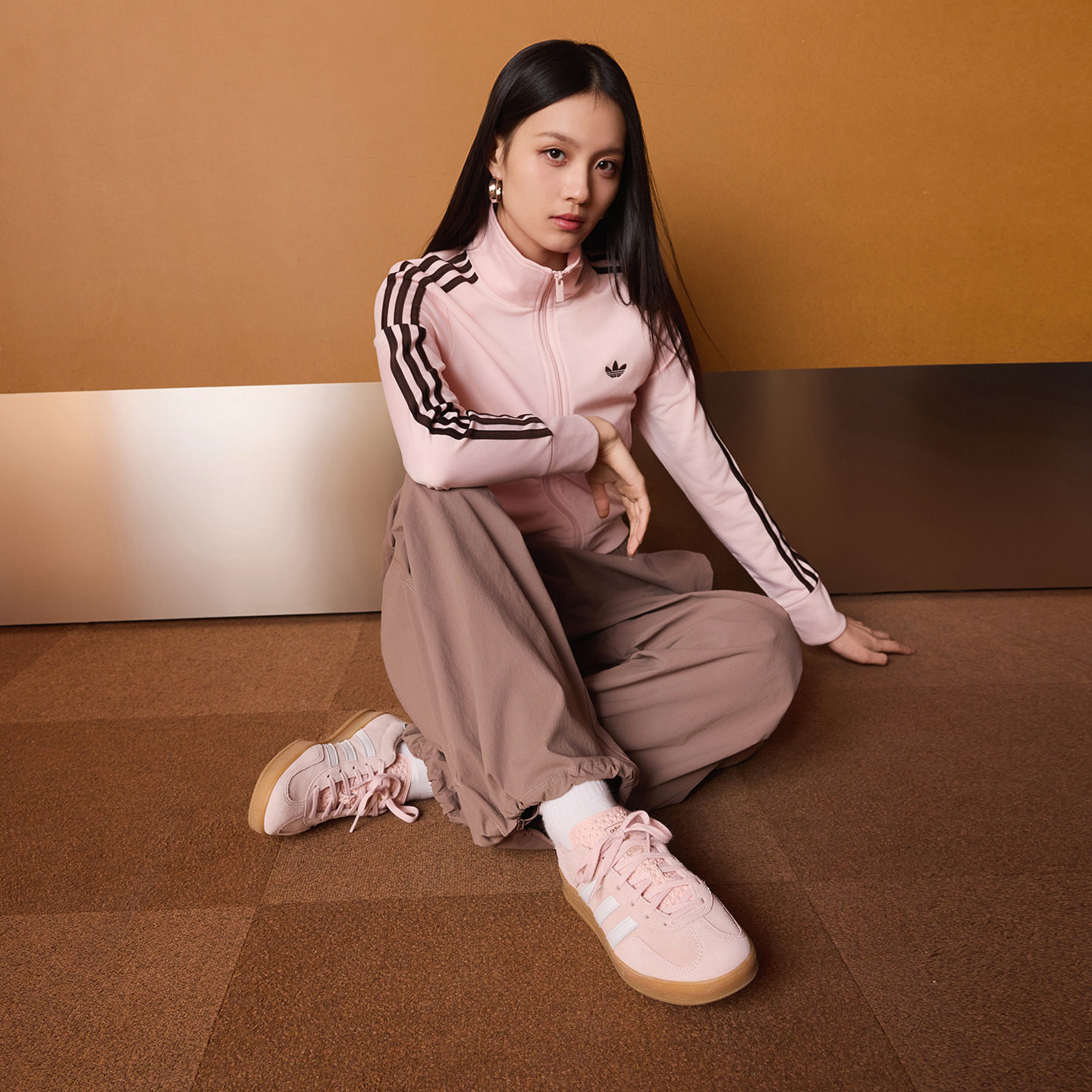 「T头鞋」GAZELLE INDOOR板鞋德训鞋女子adidas阿迪达斯三叶草,淘宝优惠券,粉丝福利购,淘宝优惠卷