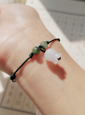 铃兰 原创文艺气质清新白玉铃兰花幸福设计青玉绿珠编织女细手绳