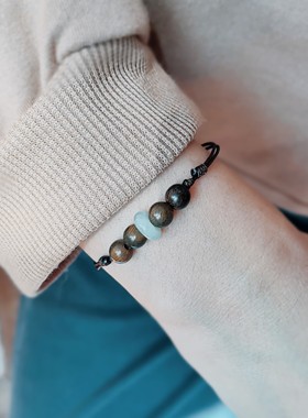 淡淡沉香檀木文艺风手绳