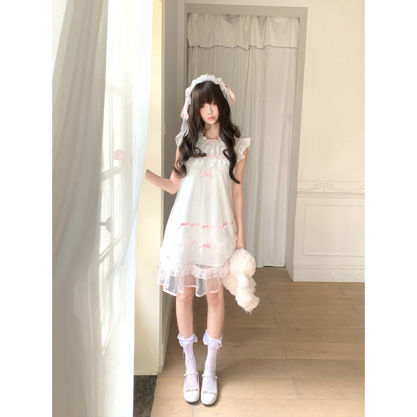 啦啦酱 沐云翼 奶甜少女无袖连衣裙荷叶边仙气网纱蓬蓬公主短裙