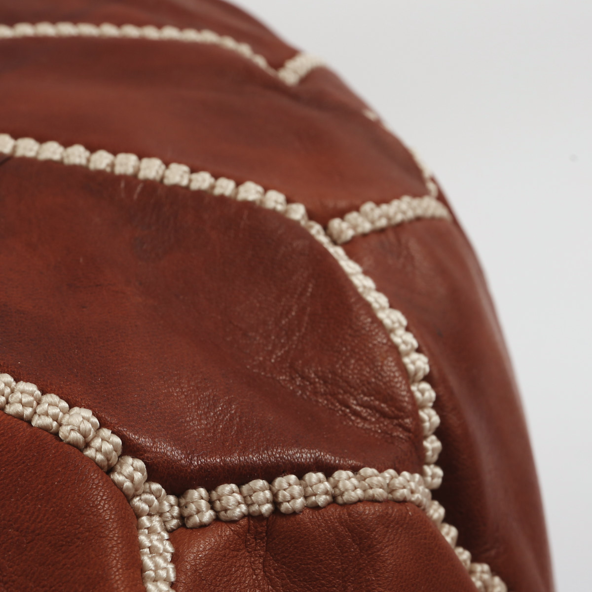 现货摩洛哥进口非斯染缸手工绣花羊皮墩子坐墩坐垫榻榻米垫地板垫