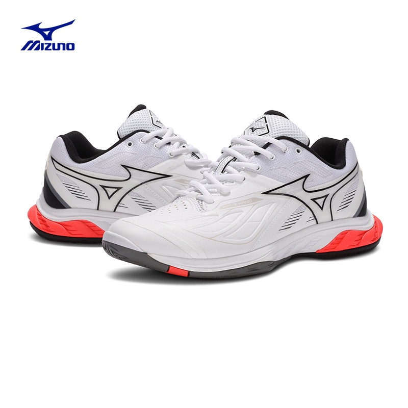  美津浓羽毛球鞋