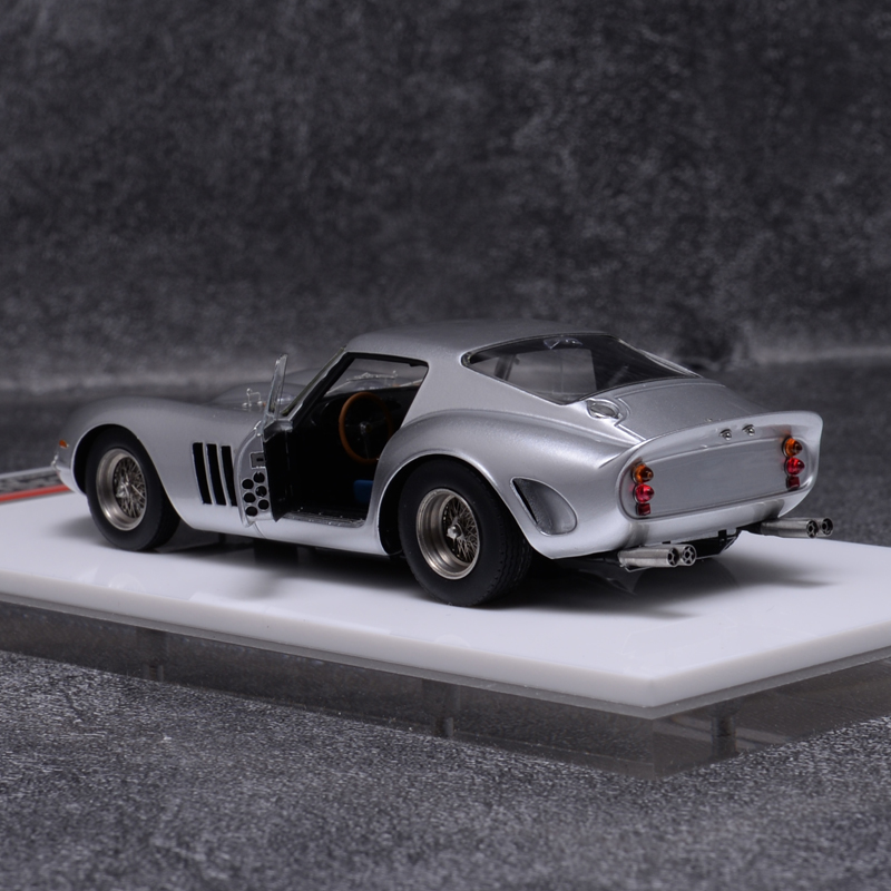 SCM 1:43 法拉力 250GTO 多款颜色可选 限量版 仿真树脂汽车模型 - 图2