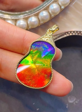 加拿大斑彩石吊坠