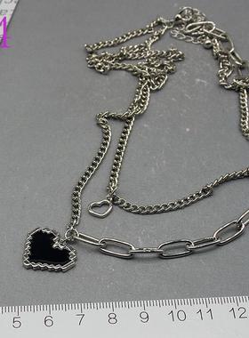 短款项链女桃心树脂金属