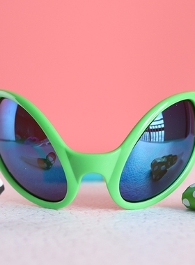 外星人墨镜眼镜直播靓仔墨镜耍帅二次元像素恶搞伴郎搞笑沙雕眼镜