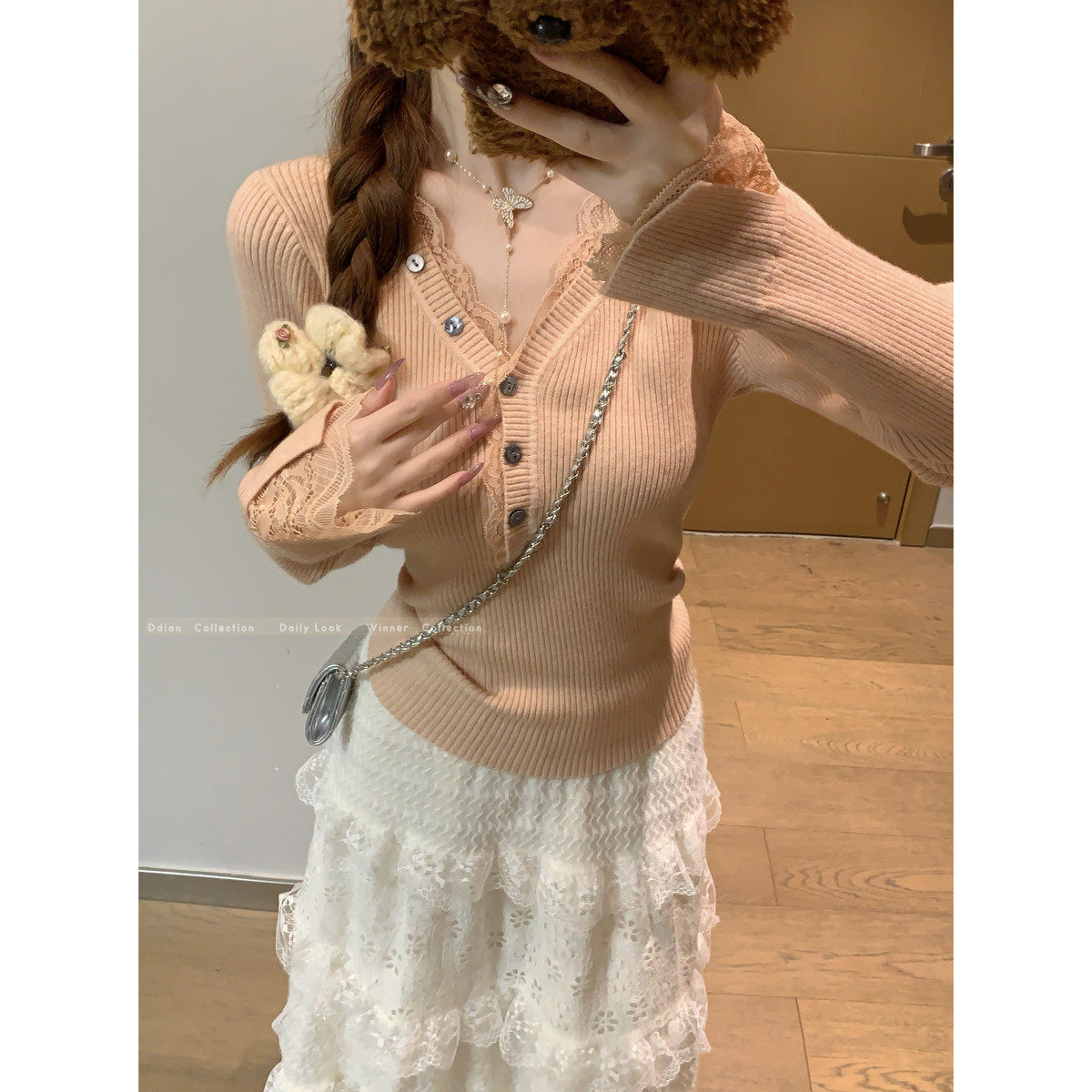 绝美纯欲V领蕾丝拼接打底衫女春季法式内搭高级感毛衣针织衫上衣,淘宝优惠券,粉丝福利购,淘宝优惠卷