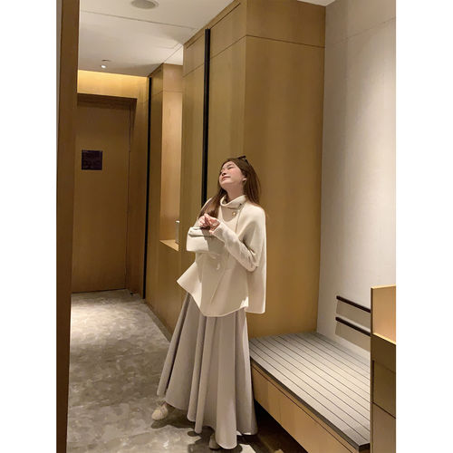 篱笆篱笆啦 定格浪漫 法式荡领显瘦针织衫女气质温柔毛衣长袖上衣 - 图2