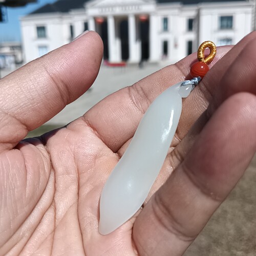 天然特价玉器13.4克新疆和田玉羊脂玉白玉玉兰花挂件吊坠 - 图2