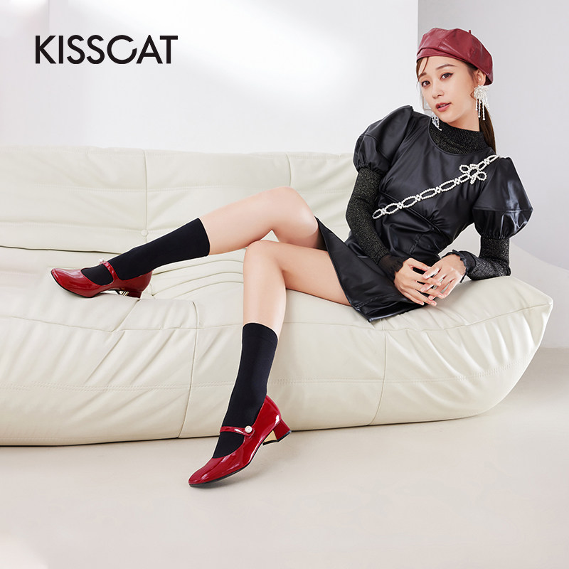 接吻猫2021秋季新款流行方头小皮鞋 kisscat单鞋