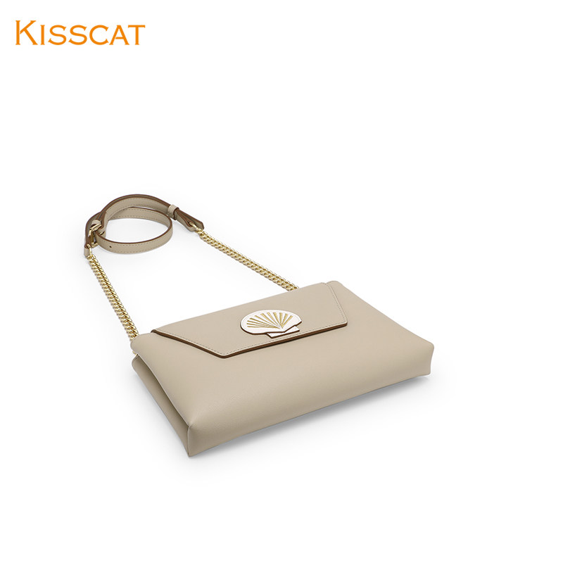 接吻猫2020夏季新款贝壳装饰斜挎包 kisscat女士包袋