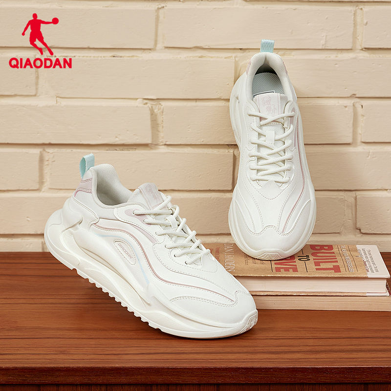 乔丹休闲鞋女2025冬季新款革面防水运动鞋厚底增高老爹鞋轻便鞋子