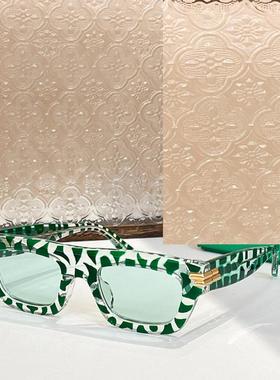 防紫外线遮阳墨镜方形显瘦男女款