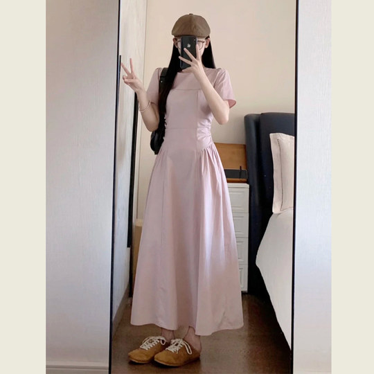 温柔风甜美粉色褶皱短袖连衣裙女夏季海边度假风收腰a字显瘦长裙