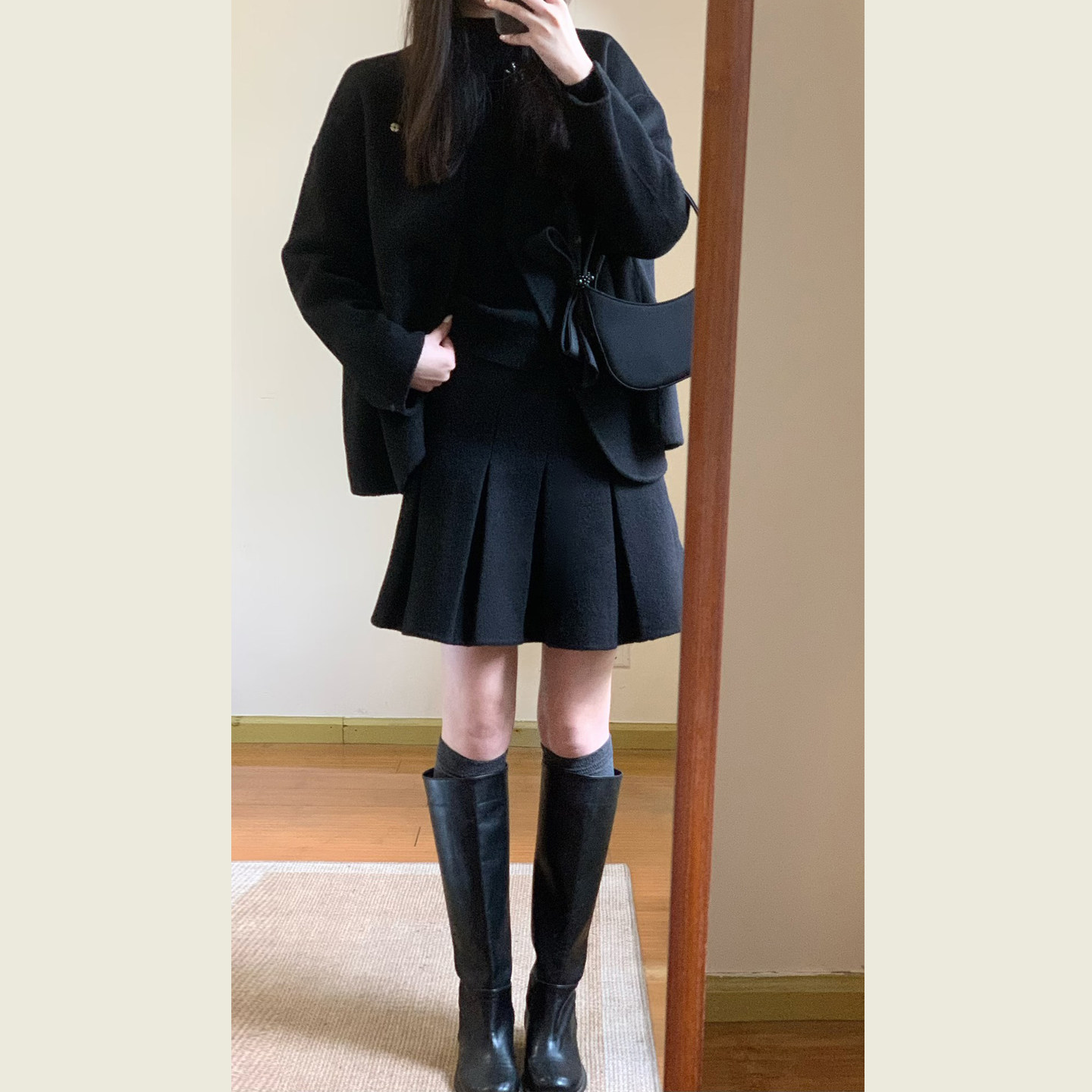 韩系赫本风黑色毛呢套装女冬季斜门襟立领外套百褶半身裙两件套,淘宝优惠券,粉丝福利购,淘宝优惠卷