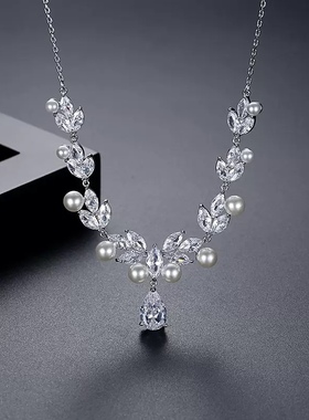 全新小香风晚礼服甜美时尚银色