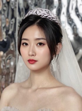 法式复古高级感公主皇冠头饰新娘结婚主婚纱生日成人礼月桂叶王冠