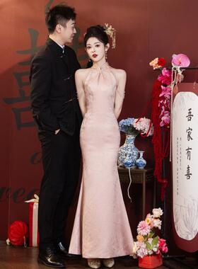 粉色新中式旗袍新娘结婚订婚礼服女挂脖修身感国风敬酒服晨袍
