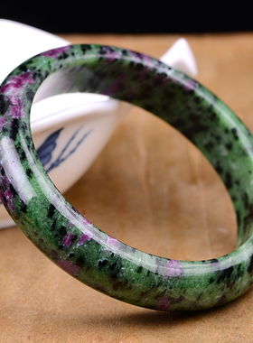 天然红绿宝手镯延年益寿东海水晶